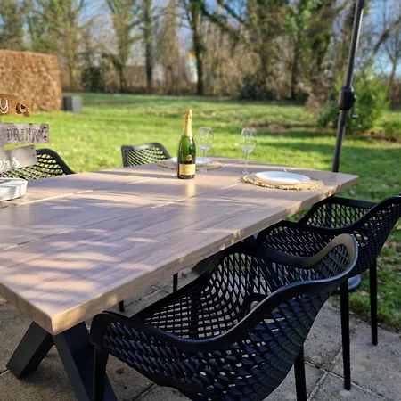 Puur 38 Дом отдыха Симпелвелд